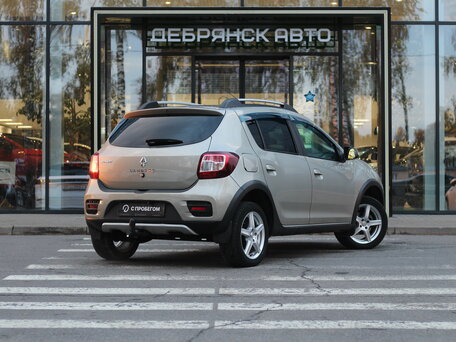 2016 Renault Sandero Stepway II, бежевый, 930000 рублей, вид 3
