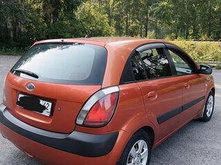 2007 Kia Rio II, оранжевый, 400000 рублей, вид 4