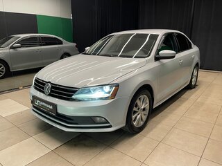 2017 Volkswagen Jetta VI Рестайлинг, белый, 1100000 рублей, вид 3