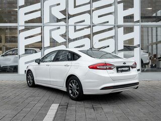 2016 Ford Fusion (North America) II Рестайлинг, белый, 1285000 рублей, вид 2
