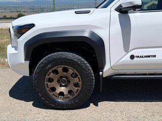 2026 Toyota Tacoma IV, белый, 9999000 рублей, вид 4