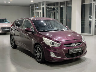 2013 Hyundai Solaris I, фиолетовый, 577000 рублей, вид 3