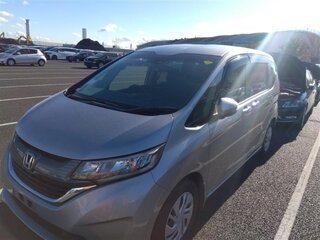2017 Honda Freed II, серый, 1455000 рублей, вид 1