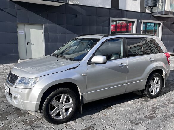2007 Suzuki Grand Vitara II, серебристый, 850000 рублей - вид 2
