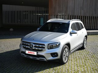 2021 Mercedes-Benz GLB 200 d I (X247), серебристый, 4400000 рублей, вид 3