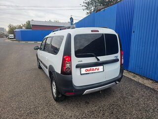 2017 Lada (ВАЗ) Largus Cross I, белый, 500000 рублей, вид 3