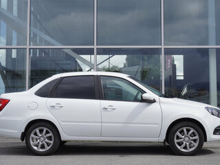 2023 Lada (ВАЗ) Granta I Рестайлинг, белый, 770000 рублей, вид 4