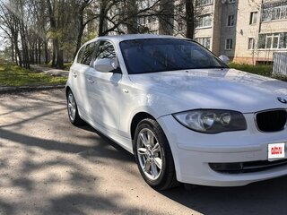 2011 BMW 1 серии 116i I (E81/E82/E87/E88) Рестайлинг, белый, 760000 рублей, вид 3