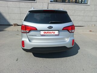 2013 Kia Sorento II Рестайлинг, серебристый, 1500000 рублей, вид 3