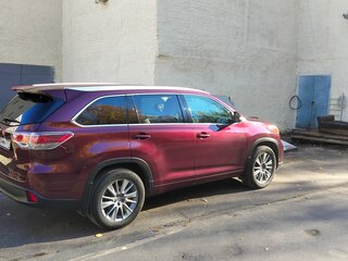 2014 Toyota Highlander III (XU50), красный, 3500000 рублей, вид 2