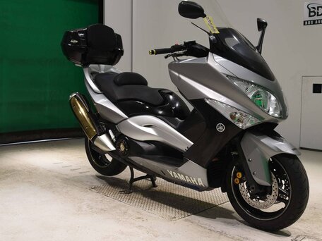 2011 Yamaha TMAX, серый, 429000 рублей, вид 4
