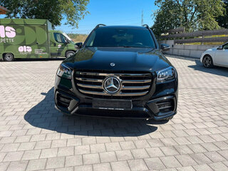 2026 Mercedes-Benz GLS 450 d II (X167) Рестайлинг, чёрный, 15600000 рублей, вид 2