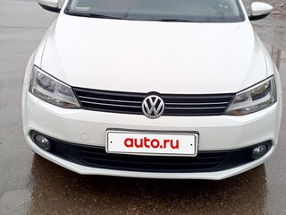 2013 Volkswagen Jetta VI, белый, 1250000 рублей, вид 1