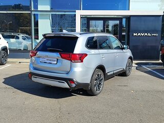 2021 Mitsubishi Outlander III Рестайлинг 3, серый, 2429000 рублей, вид 5