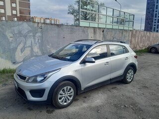 2019 Kia Rio X-Line IV, серебристый, 990000 рублей, вид 1
