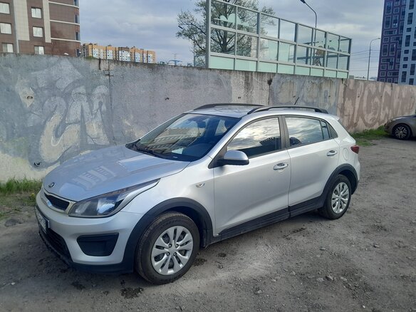 2019 Kia Rio X-Line IV, серебристый