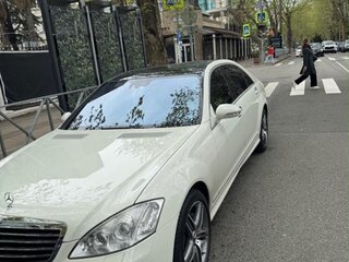 2008 Mercedes-Benz S-Класс 550 V (W221), белый, 2550000 рублей, вид 2