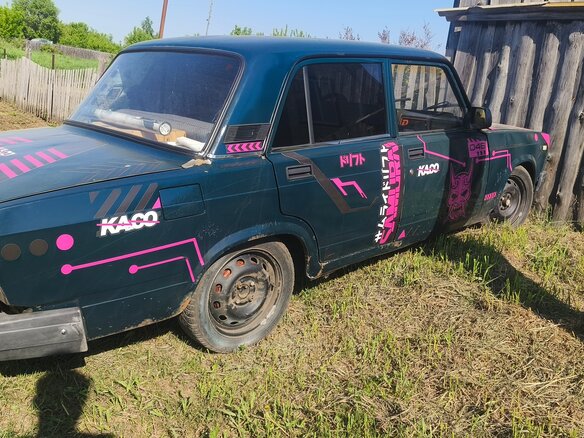 2006 Lada (ВАЗ) 2107, зелёный, 100000 рублей - вид 3