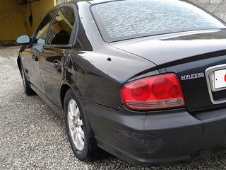 2005 Hyundai Sonata ТагАЗ IV (EF) Рестайлинг, чёрный, 210000 рублей, вид 4