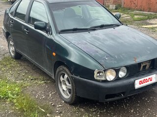 1995 Volkswagen Polo III, зелёный, 100000 рублей, вид 1