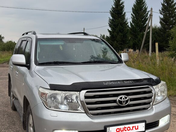 2009 Toyota Land Cruiser 200 Series, серый - вид 1