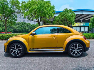 2018 Volkswagen Beetle II (A5), жёлтый, 1900000 рублей, вид 3