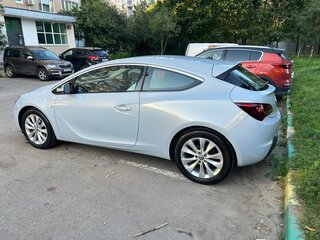 2011 Opel Astra GTC J Рестайлинг, серебристый, 1050000 рублей, вид 3