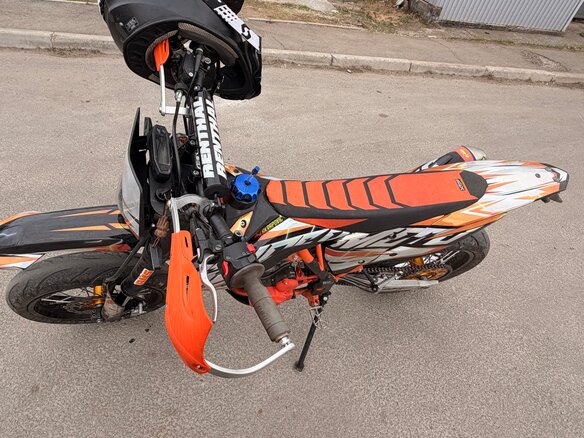 2024 Regulmoto Athlete Pro, оранжевый, 190000 рублей