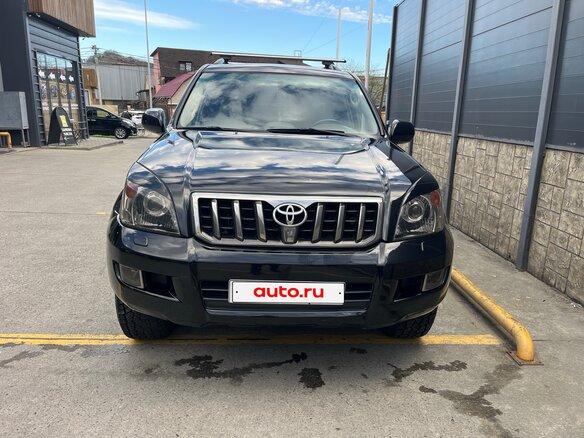 2008 Toyota Land Cruiser Prado 4-speed 120 Series Рестайлинг, чёрный, 3000000 рублей - вид 1