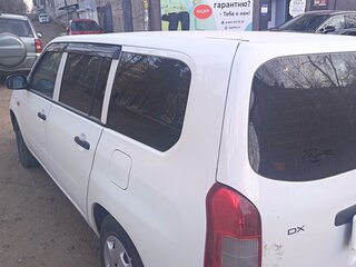 2013 Toyota Probox I, белый, 700000 рублей, вид 4