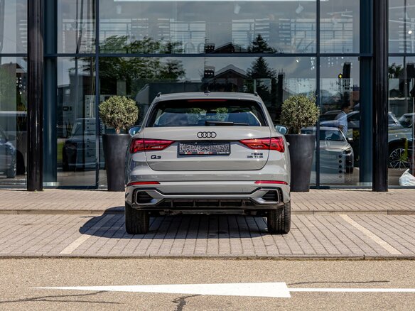 2025 Audi Q3 45 TFSI II (F3), серый, 4095000 рублей - вид 22