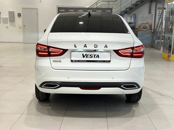 2025 Lada (ВАЗ) Vesta I Рестайлинг (NG), белый - вид 3