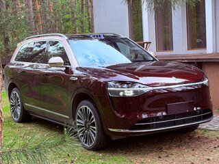 2025 Aito M9 275 I, красный, 9500000 рублей, вид 2