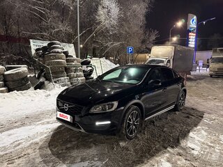 2017 Volvo S60 Cross Country, чёрный, 2350000 рублей, вид 1