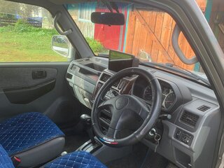 1999 Mitsubishi Pajero Mini II, серый, 490000 рублей, вид 5