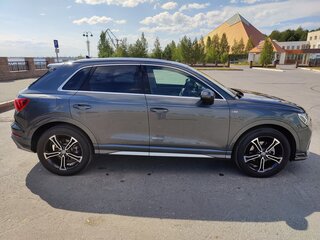 2021 Audi Q3 45 TFSI II (F3), серый, 3600000 рублей, вид 3