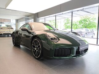 2026 Porsche 911 Turbo S VIII (992) Рестайлинг, зелёный, 41990000 рублей, вид 2
