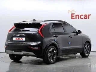 2023 Kia Niro II, чёрный, 2375000 рублей, вид 4