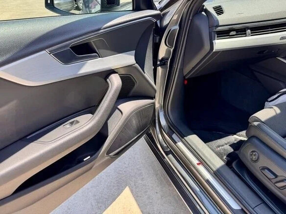 2019 Audi A4 V (B9), серый - вид 23