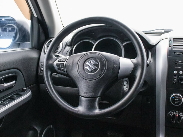2013 Suzuki Grand Vitara II Рестайлинг 2, белый - вид 14