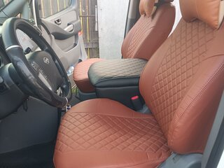 2011 Hyundai H-1 5-speed II, белый, 1990000 рублей, вид 4