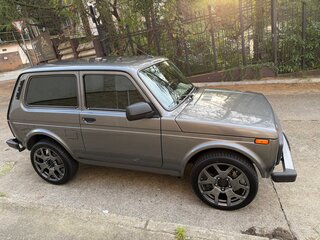 2022 Lada (ВАЗ) Niva Legend I, серый, 870000 рублей, вид 2