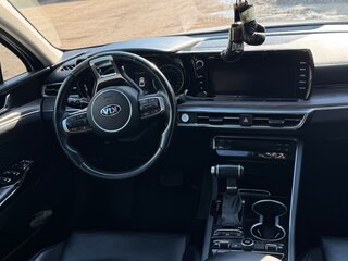 2020 Kia K5 III, белый, 2000000 рублей, вид 4