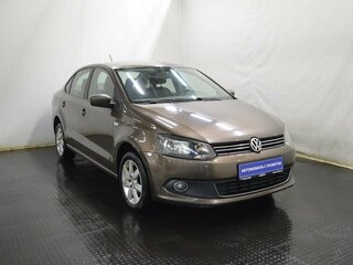 2015 Volkswagen Polo V, коричневый, 604000 рублей, вид 3