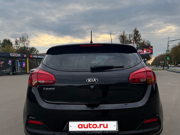 2015 Kia Ceed II, чёрный - вид 11