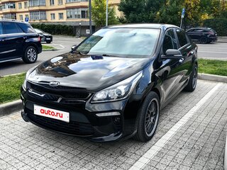 2017 Kia Rio IV, чёрный, 1350000 рублей, вид 2