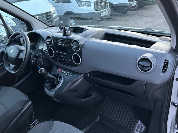2021 Citroen Berlingo, серебристый, 1390000 рублей - вид 10
