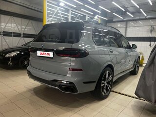 2024 BMW X7 40i I (G07) Рестайлинг, серый, 16470000 рублей, вид 2