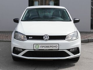 2018 Volkswagen Polo V Рестайлинг, белый, 1010000 рублей, вид 2