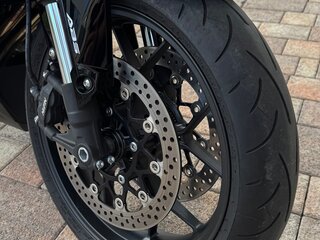 2020 Honda CBR 650R, чёрный, 955000 рублей, вид 5